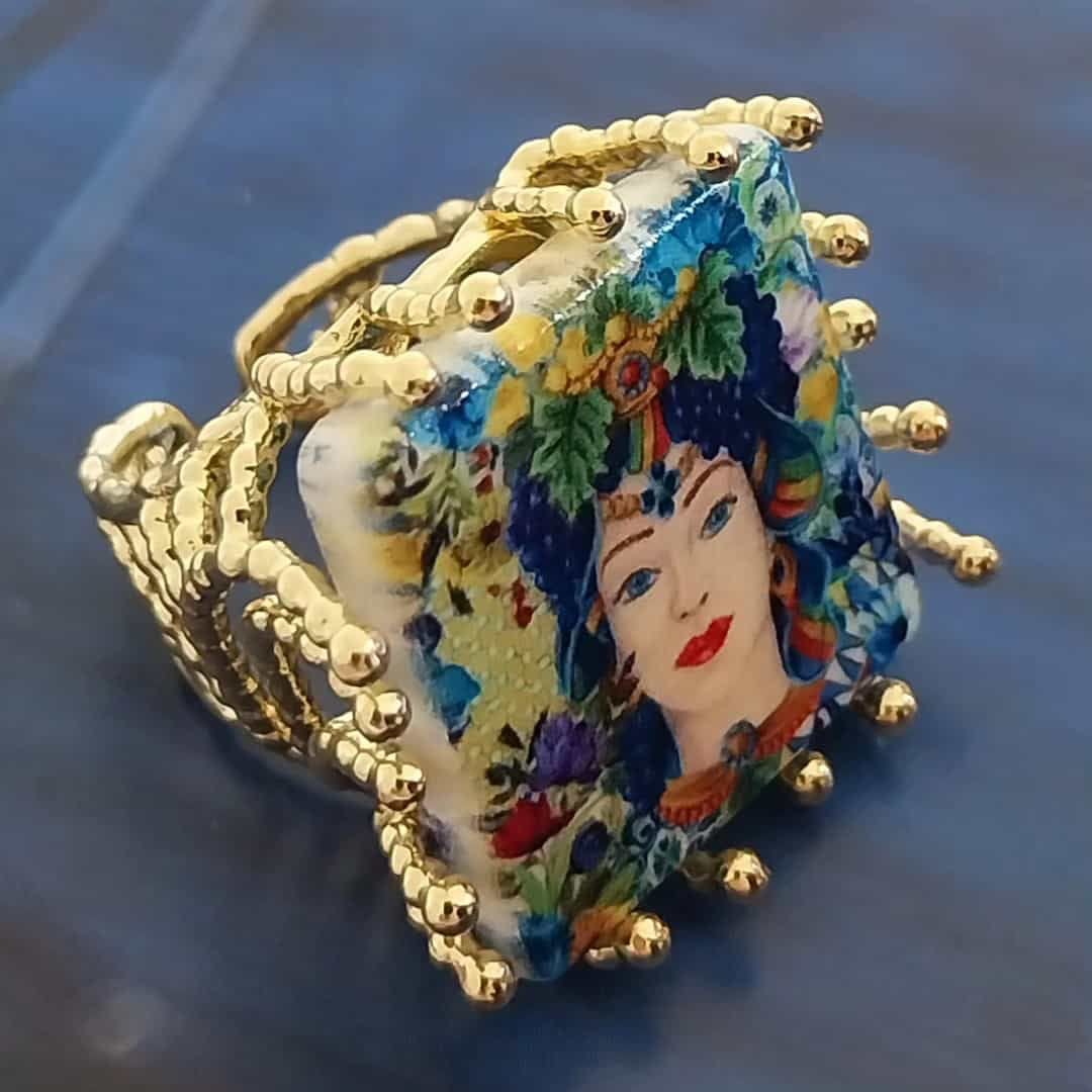 Linea Anello con Mattonella dipinta a mano "Donna Love"