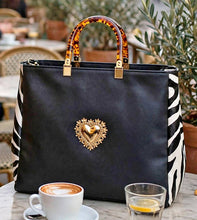 Carica l'immagine nel visualizzatore di Gallery, Bag-Shopper LOVE BLACK&amp;WHITE
